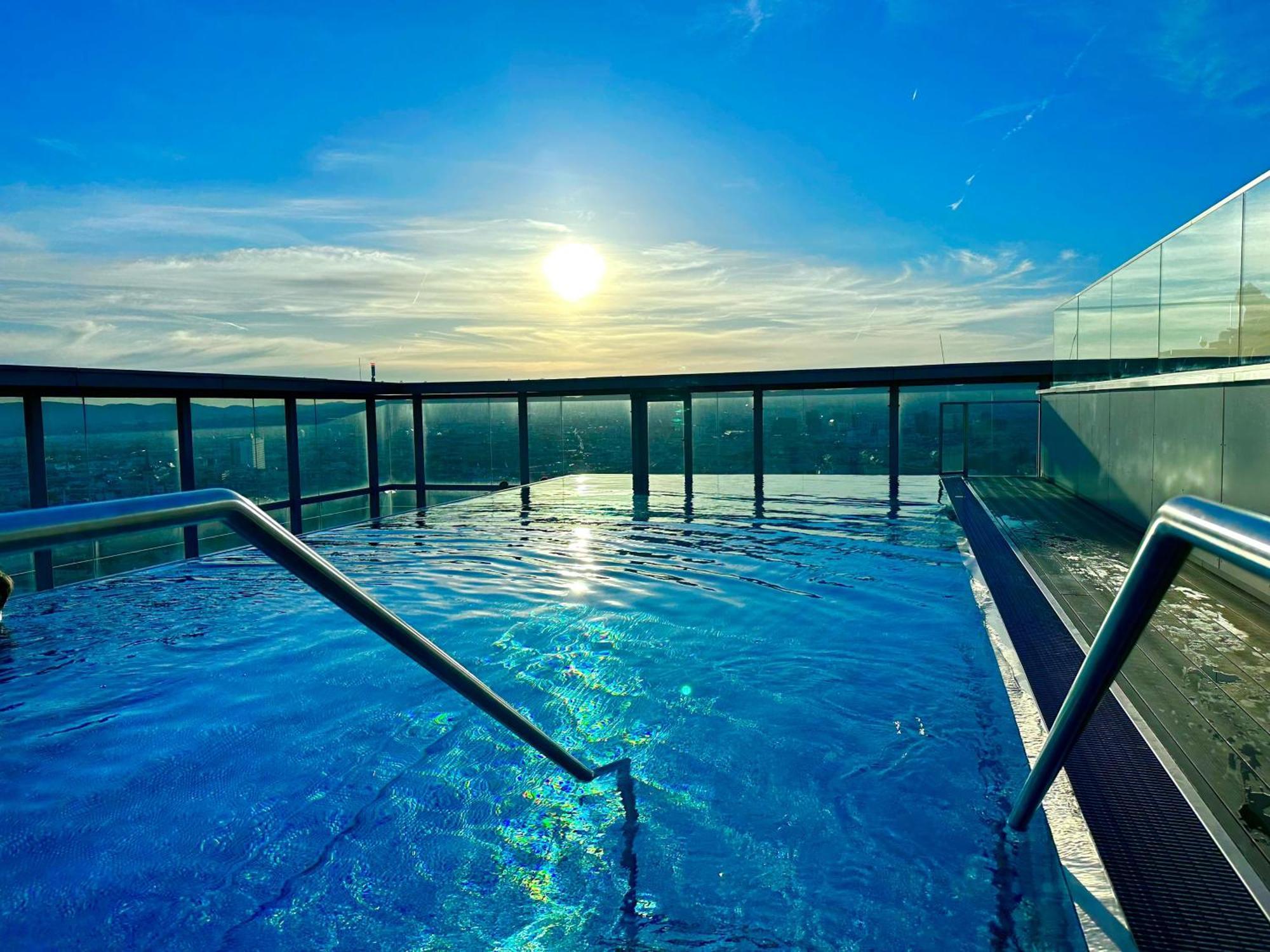 Vienna Sky Apartment I Rooftop Pool I Netflix Viena Exterior foto